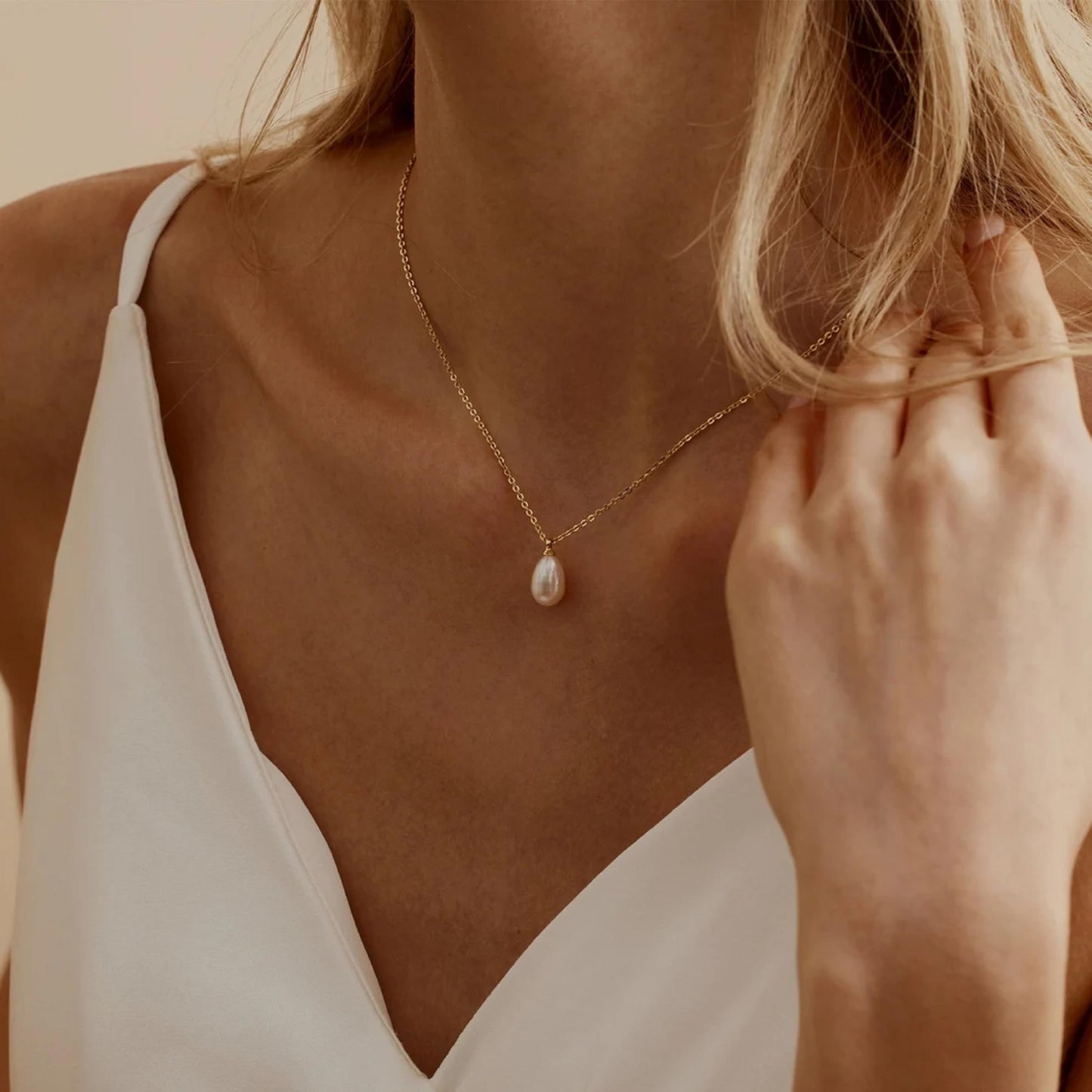 Caenyo 14K Gold Plated Dainty Pearl Necklace for Women, Handmade Single Freshwater Cultured Pearl Pendant Necklace, Minimalist Jewelry Gift for Her, 16+1.5 Inch