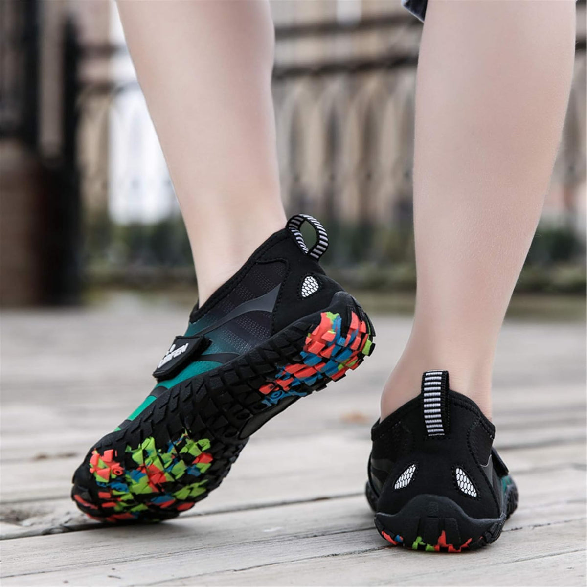 UBFEN Water Shoes for Kids Boys Girls Aqua Socks Barefoot Beach Sports Swim Pool Quick Dry Lightweight Toddler Little Big Kid
