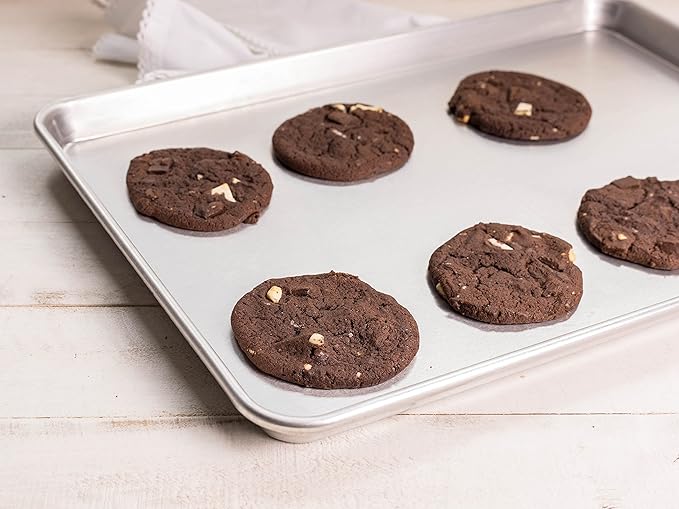 USA Pan Bare Aluminum Bakeware 1045QS-BB Quarter Sheet Baking Pan Warp-Resistant, Rust-Proof Bakeware