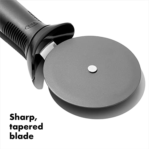 OXO Good Grips Pizza Wheel and Cutter for Non-Stick Pans