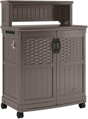 Suncast Patio Plastic Storage and Prep Station with Decorative Wicker Pattern and Multi Wall Panels for Patio, Garden, and Lawn Use, Stoney Gray