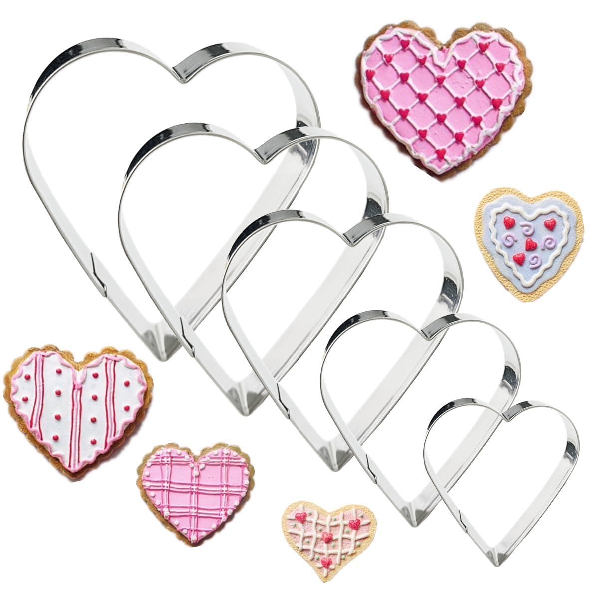5 Pack Cookie Cutters, Heart Cookie Cutter, Stainless Steel Cookie Cutters for Cookie, Biscuit, Sandwiches, Valentine's Day