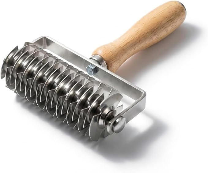 Lattice Pastry Cutter, Professional Lattice Roller for Pie & Beef Wellington, Sharp Multi-Blade Dough Cutter for Even Decorative Crusts, Easy-Clean Baking Gift for Home Bakers