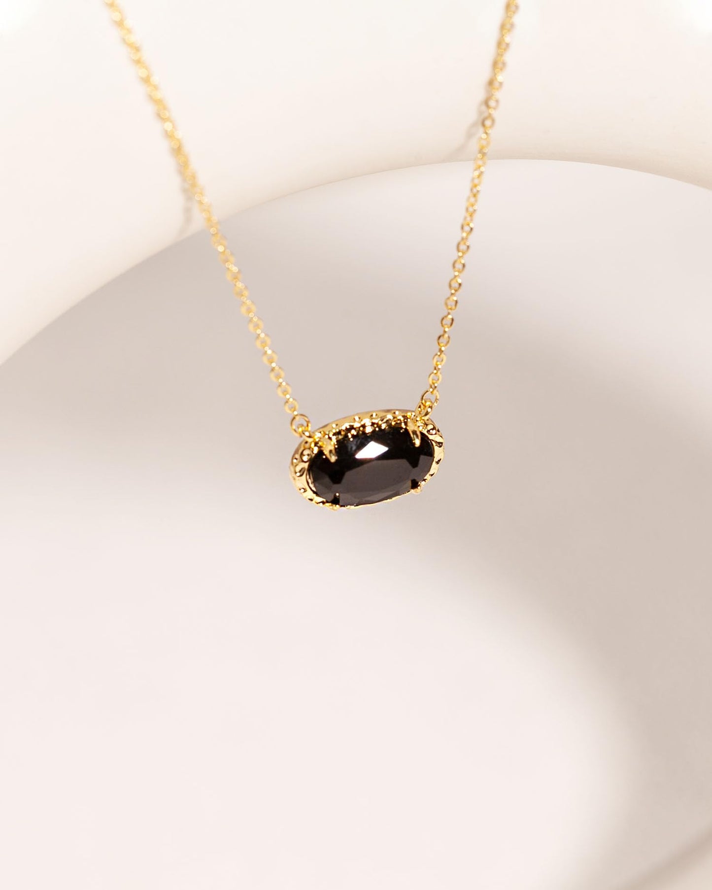 TLY Gold Necklace for Women 14k Gold Plated Dainty Gemstone Pendant Necklace Red Rose Quartz Black Emerald Green Blue Prom Choker Necklace Birthday Wedding Bridesmaid Necklace Mothers Day Jewelry gifts