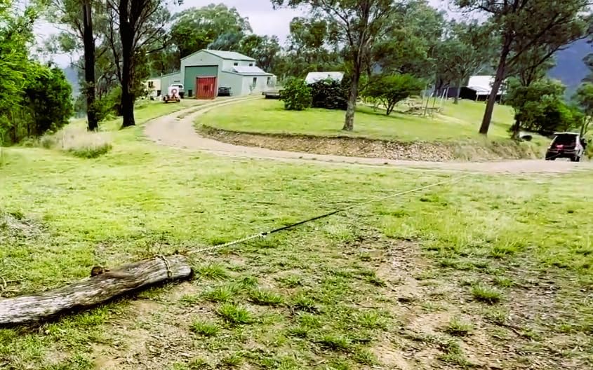 DOWN UNDER OUTDOORS Heavy Duty 3/8”x 10ft Grade 70 Recovery Log Chain, Deer Drag, with Grab and Slip Hooks WLL 6,600 Lbs, Includes Storage Bag for Gear