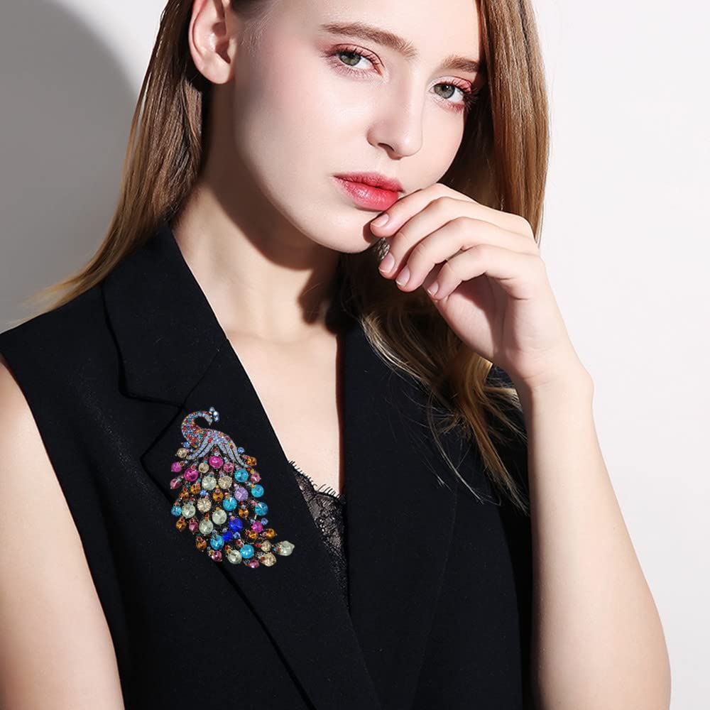 Rhinestone Peacock Brooch Pin for Women Girls Fashion Exquisite Exaggerated Big Crystal Bird Animal Brooches Lapel Pins Elegant Dress Accessories Wedding Christmas Birthday Jewelry Gift (Colorful CZ)