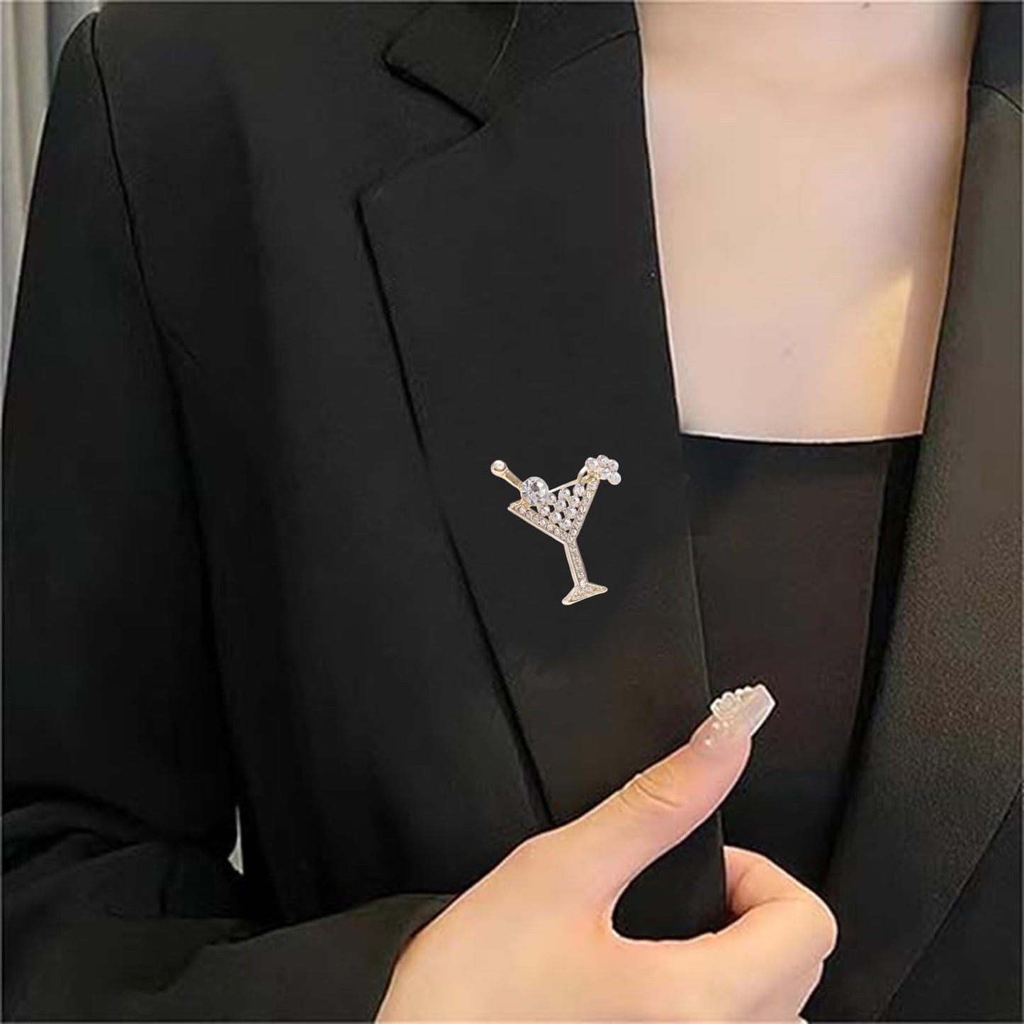 DEYOUM Cocktail Wine Glass Brooch Pin for Women Trendy Cute Cocktail Wines Glass Wine Bottle Brooch Pin Party Hat Bag Suit Charm Jewelry Gift Accessories (white)