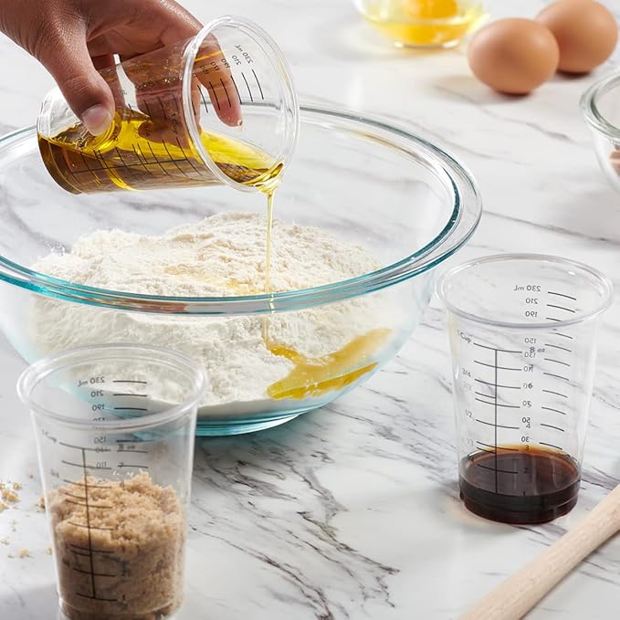 GUSTO 10 oz Clear Plastic Measuring Cups [25 Count] Disposable Multipurpose Cups for Baking, Cooking, Resin & Mixing (Formerly Comfy Package)