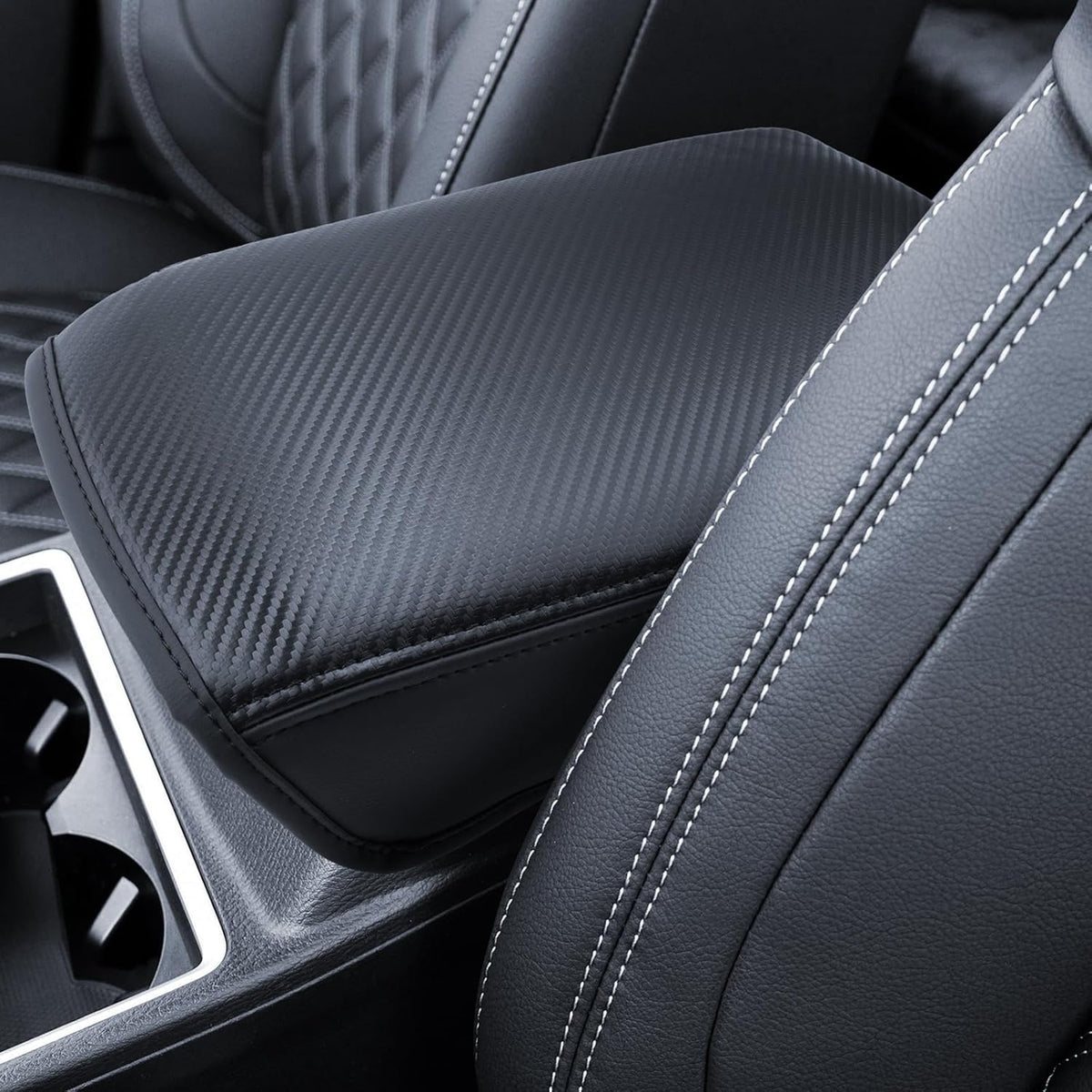 Armrest Cover for 2022-2025 Mitsubishi Outlander(SE/Black Edition/SEL) Accessories Center Console Middle Lid Pad Protector for Car Elbow Rest