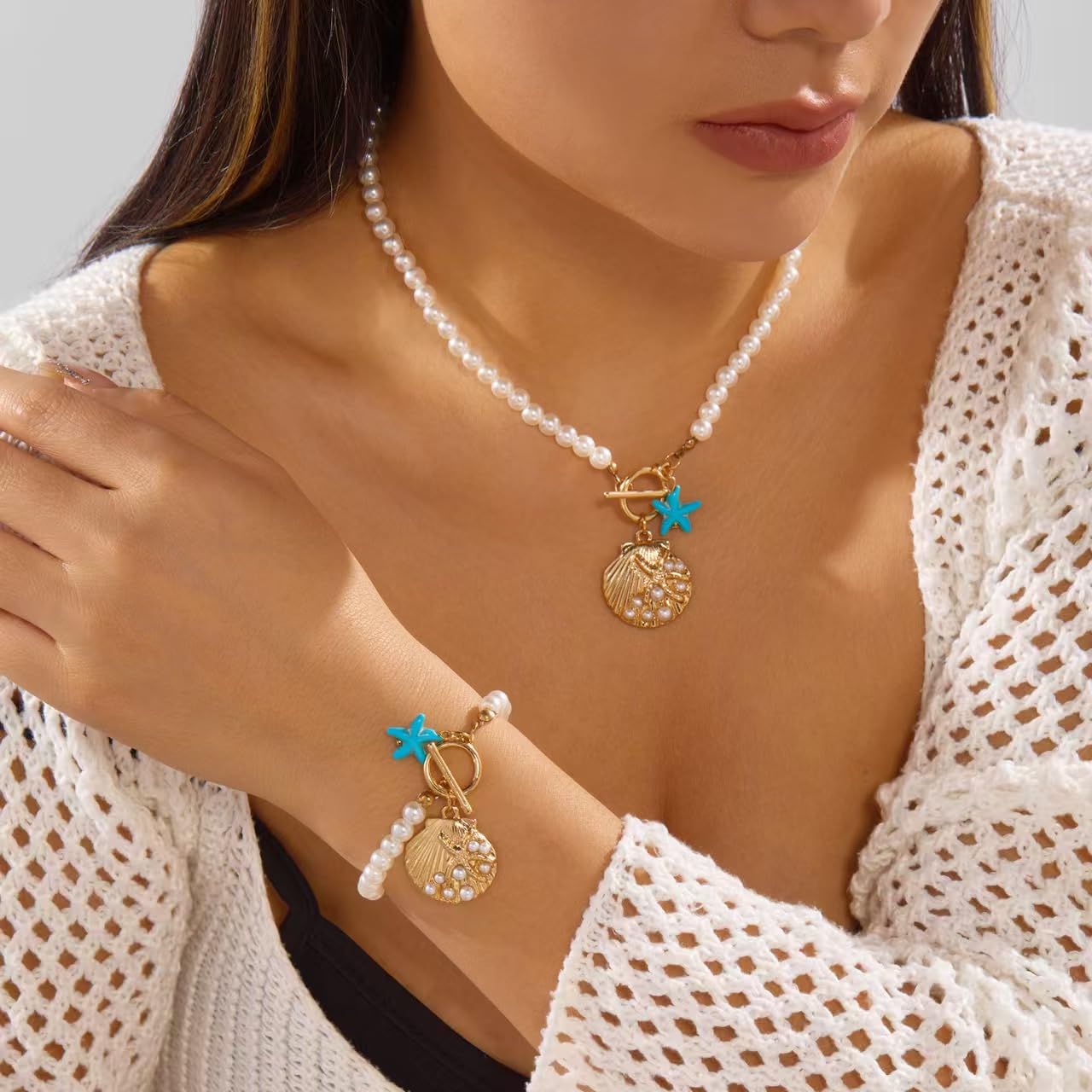 FemmeFeast Pearl Shell Jewelry Set for Women OT Buckle Closure Necklace and Bracelet Ocean-Themed Set with Starfish & Seashell Charms Beach Holiday Jewelry Gift (A-Pearl)