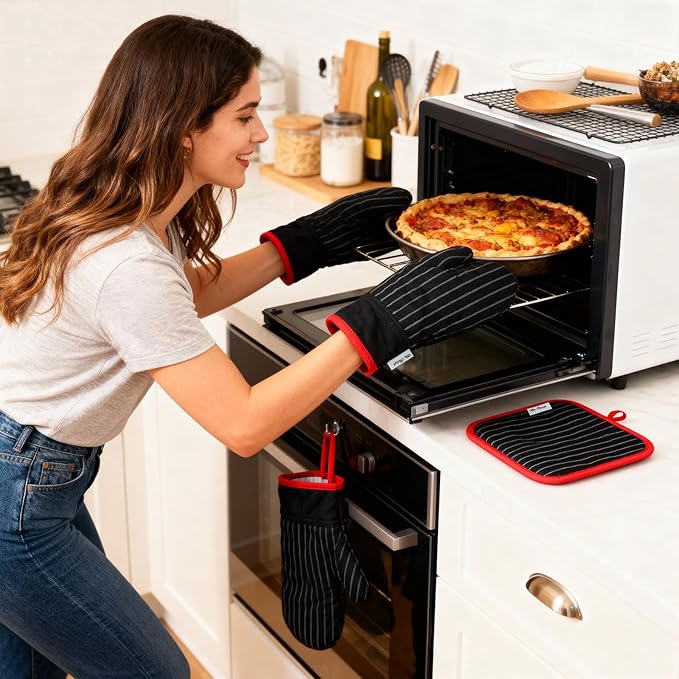 Oven Mitts and Pot Holders Sets,Oven Mitts and Potholders with Cotton High Heat Resistant Extra Thick Long Oven Mitts for Cooking 4 Pcs,Black Red