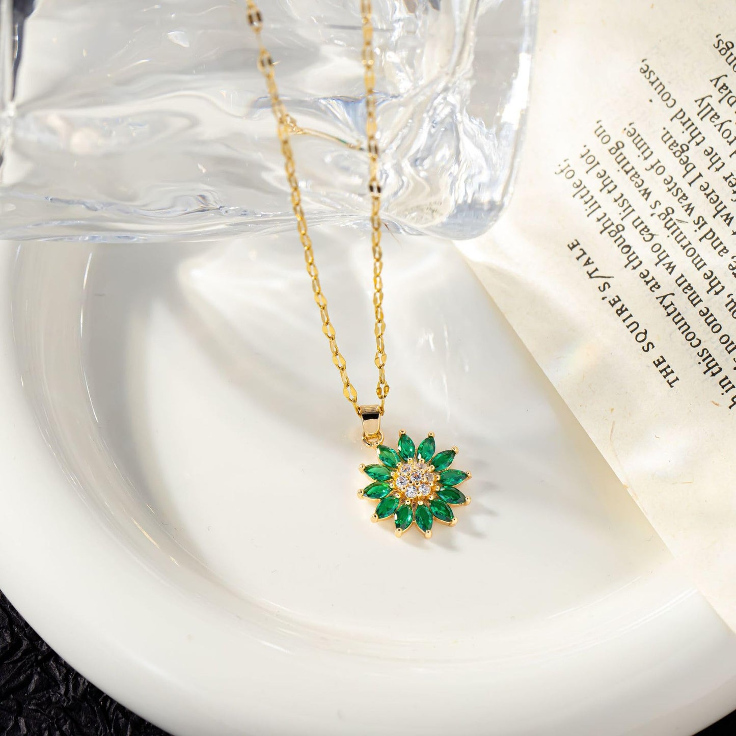 KONPJE Sunflower Fidget Necklace for Women Gold Moon Necklace Rotating Heart Necklaces Spinning Crystal Sunflower Anxiety Necklaces Crescent Moons Jewelry Accessories (Green)