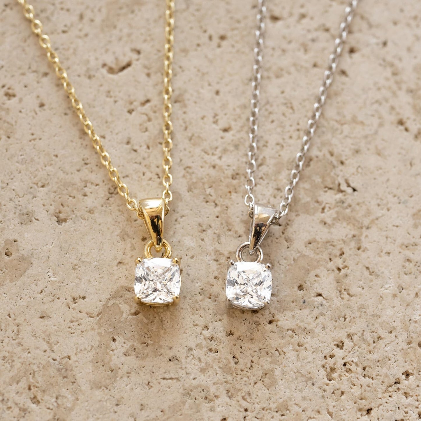 CUEZIY Dainty Necklaces for Women Cute Station Choker Necklace Cubic Zirconia Simulated Diamond Necklace Simple Layering CZ Necklace Trendy Jewelry Gifts (Square, Silver)