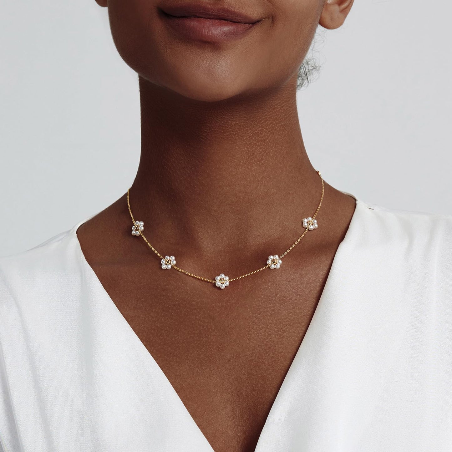 OGD Gold Pearl Necklaces 14K Gold Plated Dainty Chain Cute Daisy Pearl Choker Necklace Flower Necklaces for Women Trendy Jewelry Gifts
