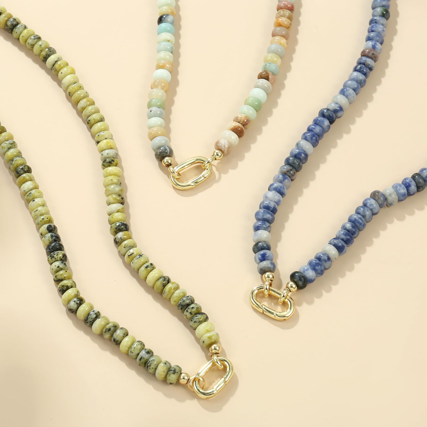 CONRAN KREMIX Blue and White Stone Beaded Necklace for Women,Natural Stone Bead Choker Necklaces Boho Summer Beach Necklace Gemstone Jewelry Gift for Women