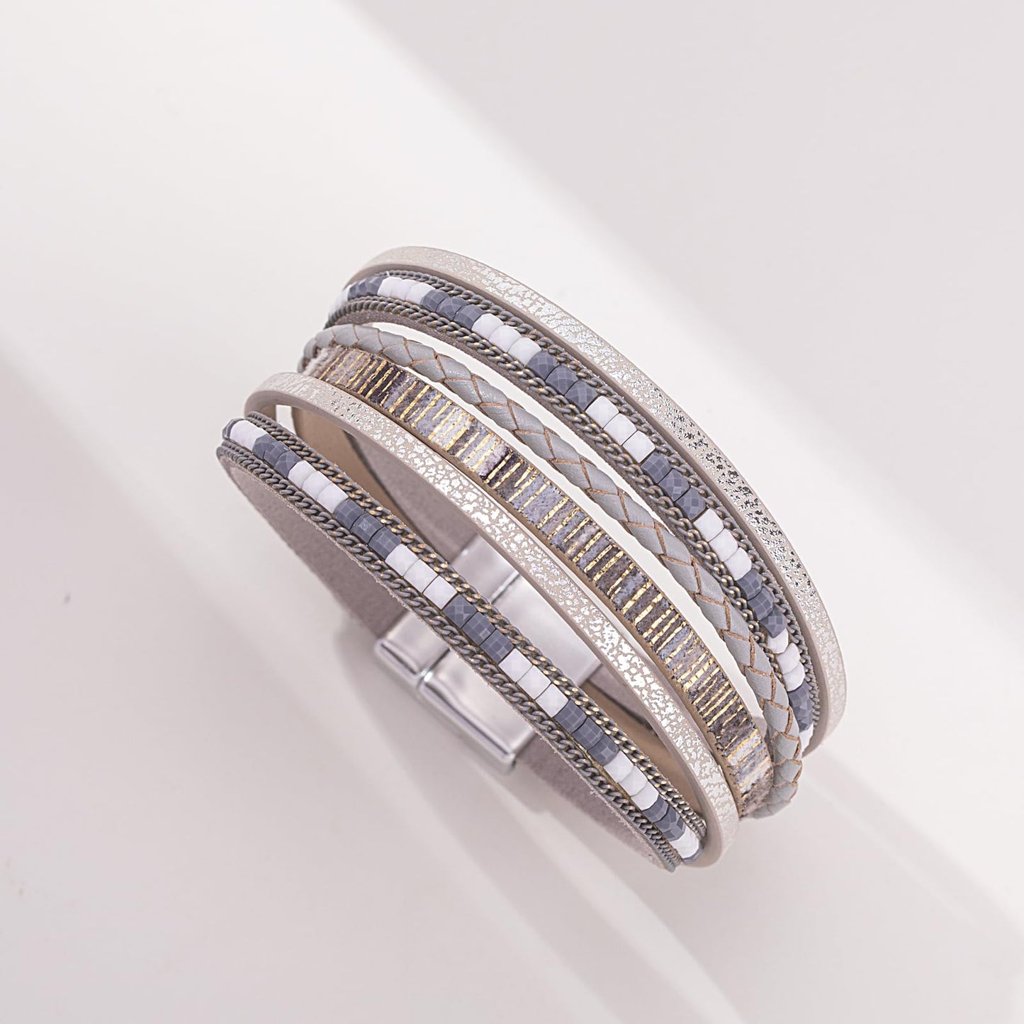 FANCY SHINY Boho Leather Wrap Bracelets Trendy Layered Bracelets with Magnetic Clasp Strackable Bohemian Cuff Jewelry Gifts for Women(Grey)