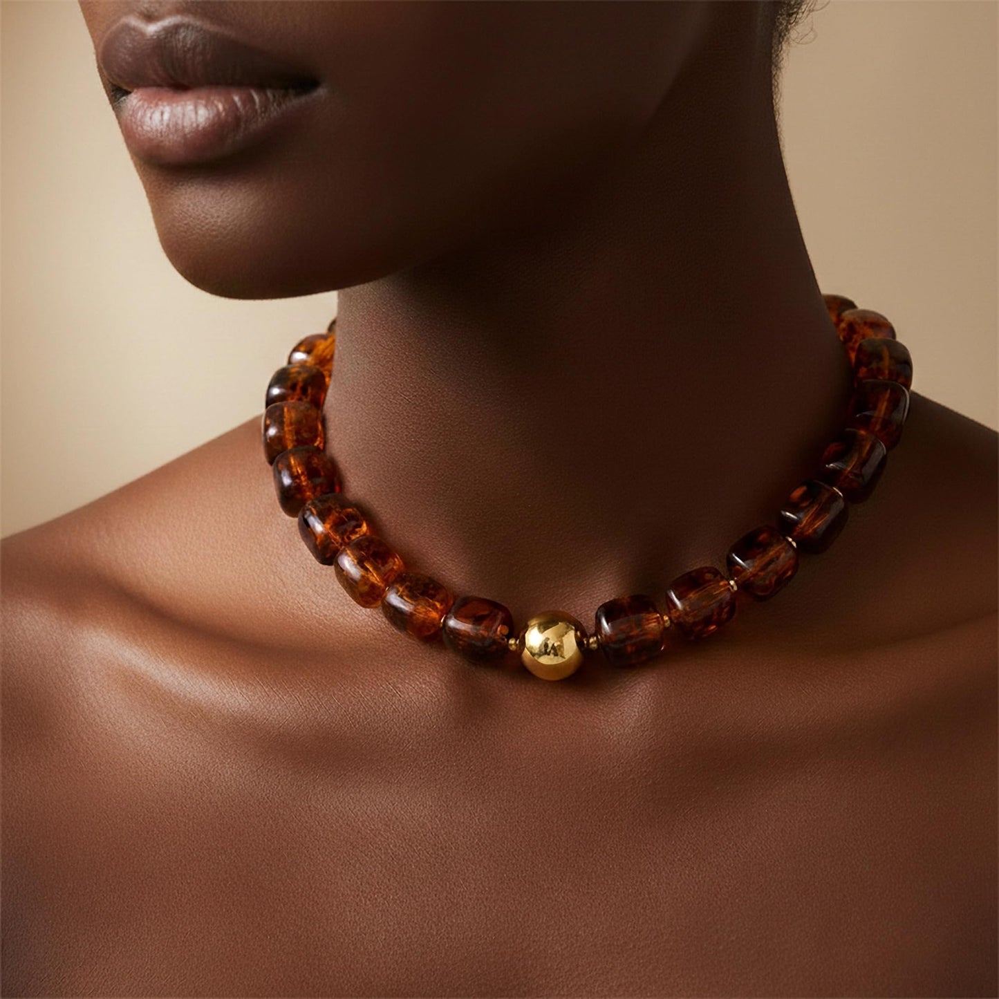 WOWORAMA Brown Chunky Necklaces for Women Vintage Large Square Resin Beads Necklace Trendy Statement Chunky Choker Necklaces Vintage Y2k Boho Jewelry