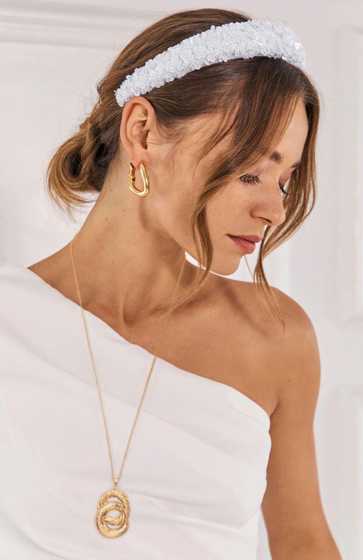 CANEVINKA Sun Flower Necklace, 18k Gold Plated Floral Pendant, Adjustable Dainty Boho Chain, Vintage Handmade Stackable Jewelry for Women