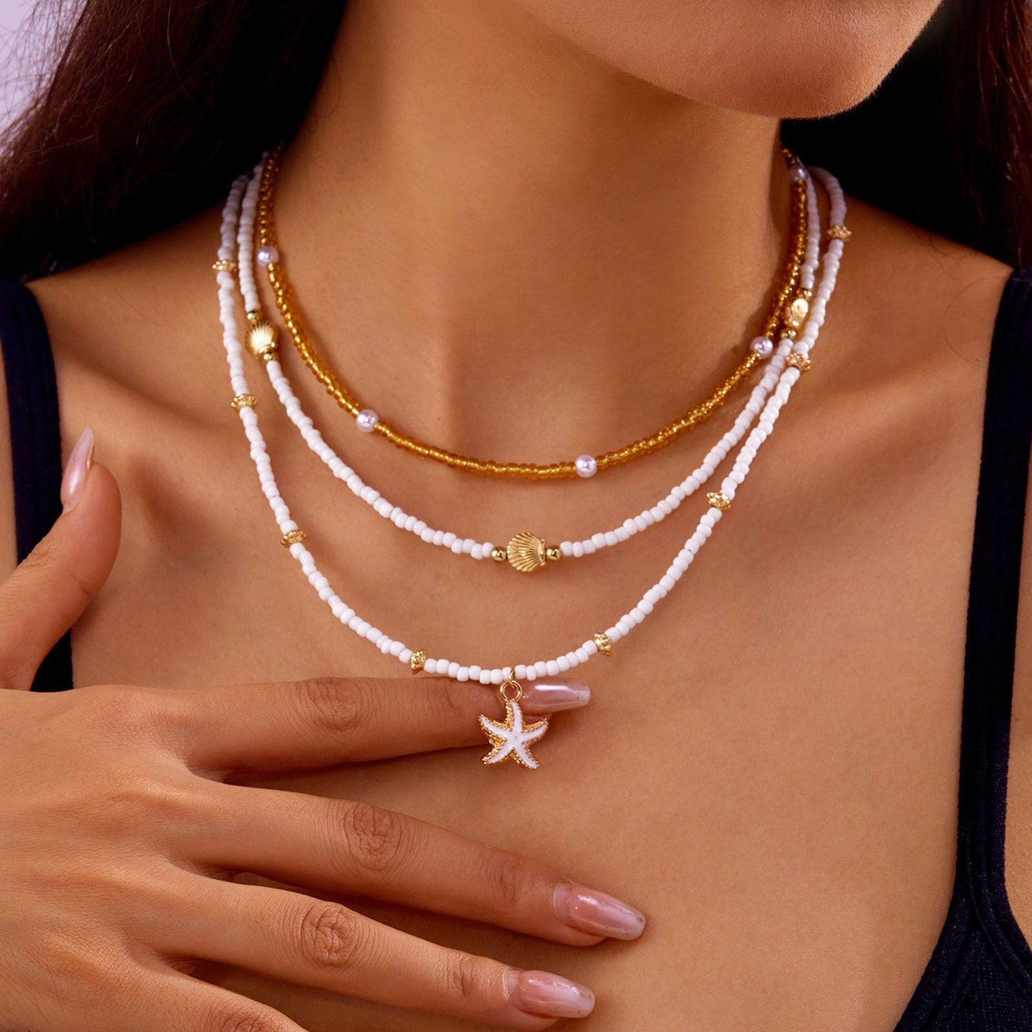 Gold Starfish Shell Necklace for Women Boho Layered Seashell Conch Shell Pearl Pendant Necklaces Set Bohemain Starfish Beach Necklaces Stack Beachy Summer Jewelry Outfits Accessories