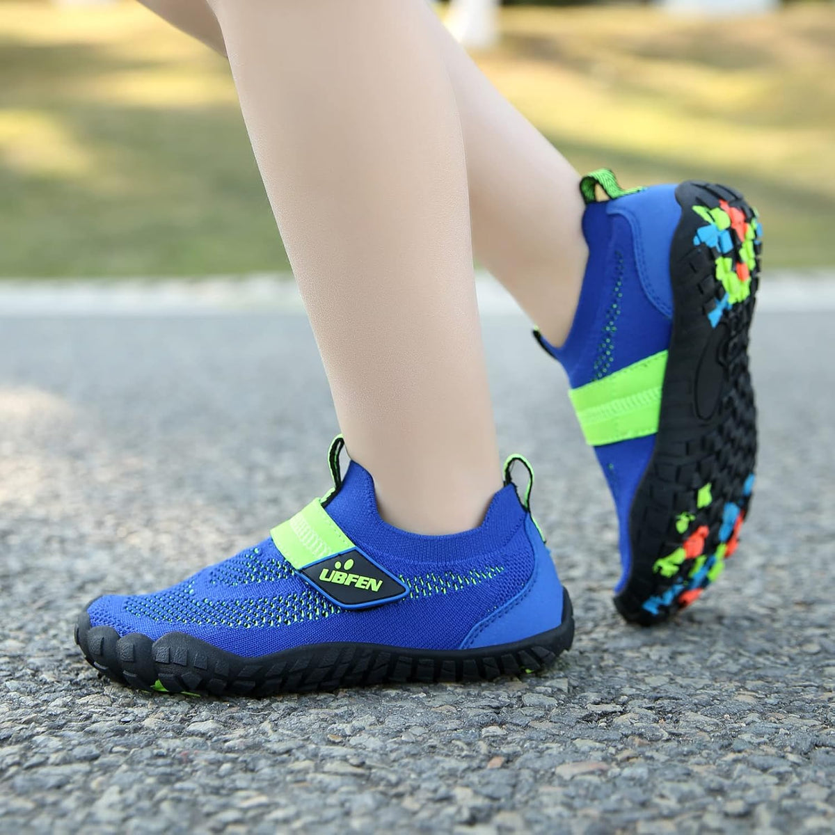UBFEN Water Shoes for Kids Boys Girls Aqua Socks Barefoot Beach Sports Swim Pool Quick Dry Lightweight Toddler Little Big Kid