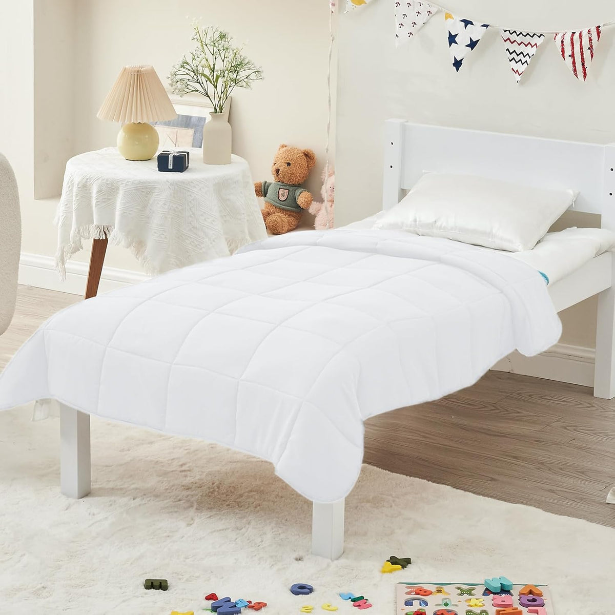 yescool Weighted Blanket (7 lbs, 41" x 60", White) Cooling Heavy Blanket for Sleeping Perfect for 60-90 lbs, Breathable Blanket with Premium Glass Bead, Machine Washable