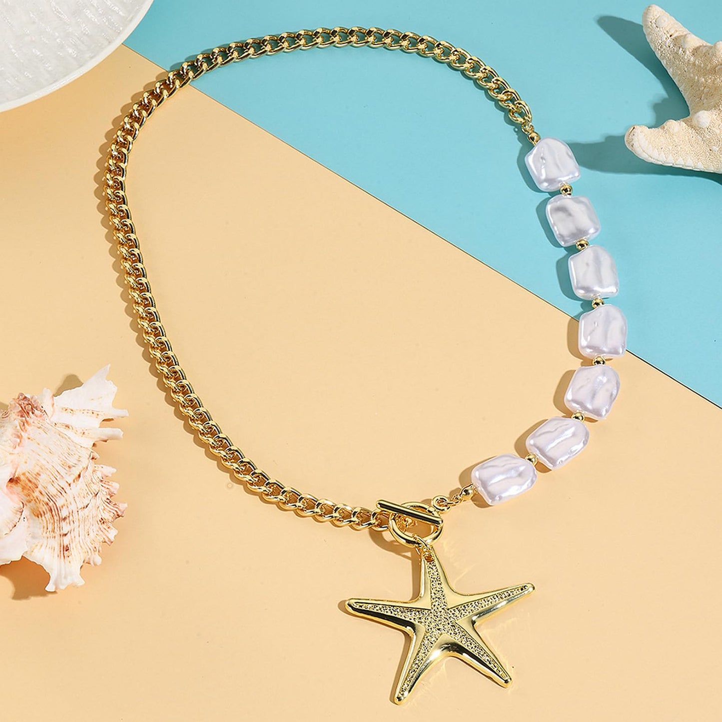 Metal Starfish Pendant Necklace with Baroque Pearls, Summer Beach Gold Chain Ocean Jewellery Fashionable Seashell Charm Choker for Women Trendy Boho Statement Jewelry