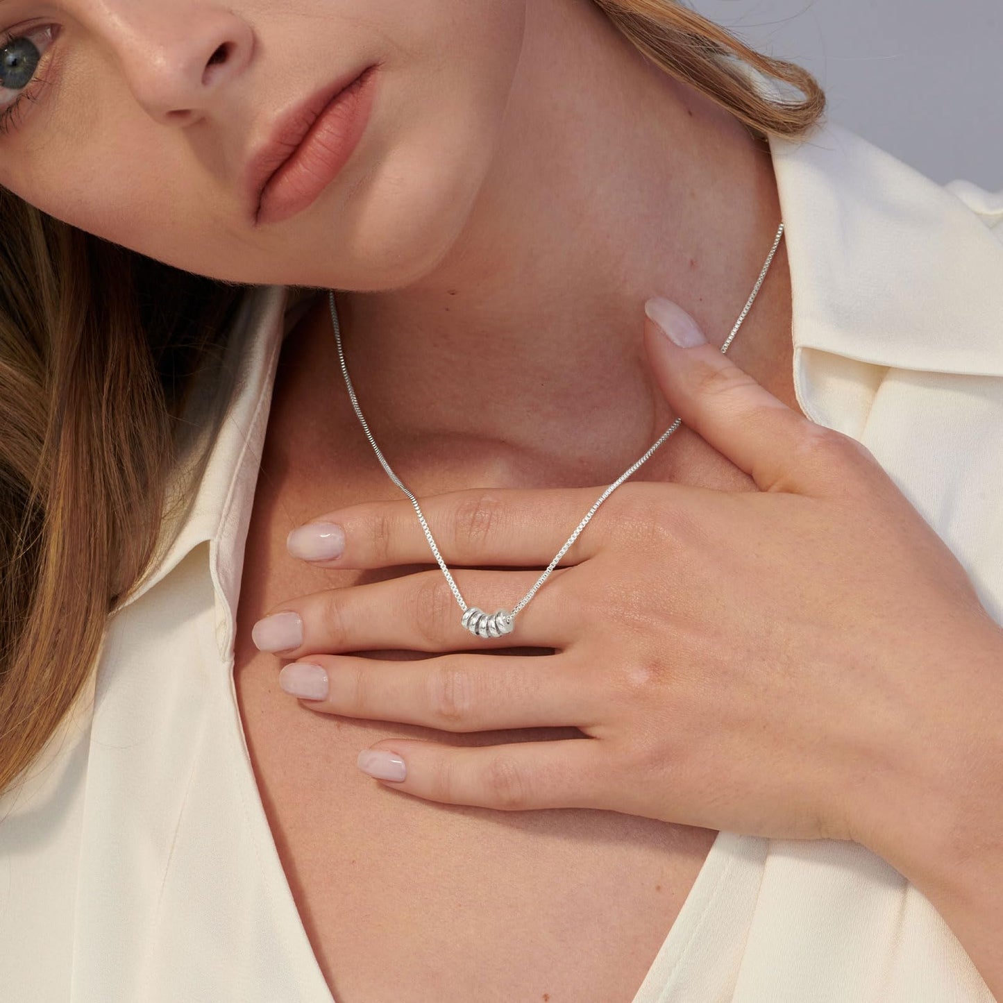 VRIUA Silver Necklace for Women 14K Silver Plated Dainty Silver Necklace Simple Jewelry Everyday