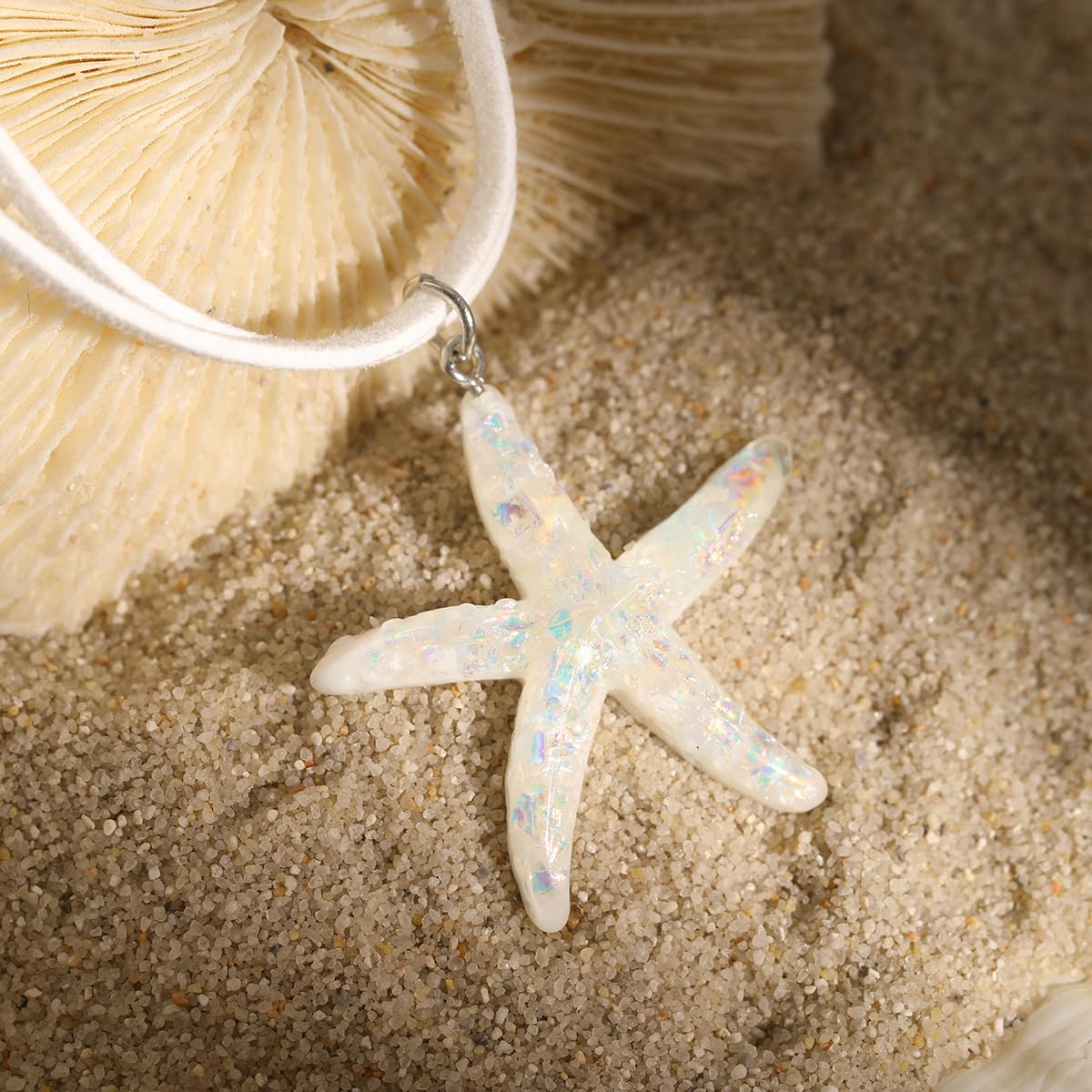 Layered Starfish Necklace Beach Jewelry for Women Seashell Cowrie Puka Shell Necklaces for Women Beach Necklace Turtle Beaded Choker Necklaces Ocean Jewelry (3 - White)