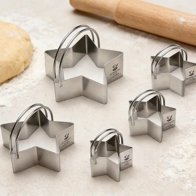 Star Cookie Cutters (5 Pieces/Set),Biscuit Cutter Set with Handle and Big Ring, Professional Baking Dough Cutter Tools for Cakes, Sandwiches, Donuts, Dumplings