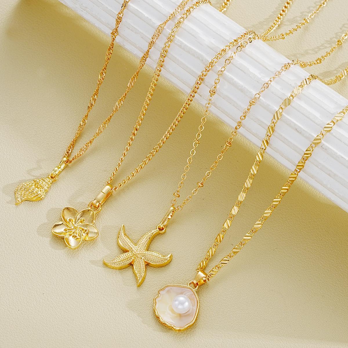 Gold Shell Starfish Necklace for Women Layered Pearl Conch Pendant Necklace Dainty Summer Beach Vacation Boho Jewelry (Gold 4pcs)
