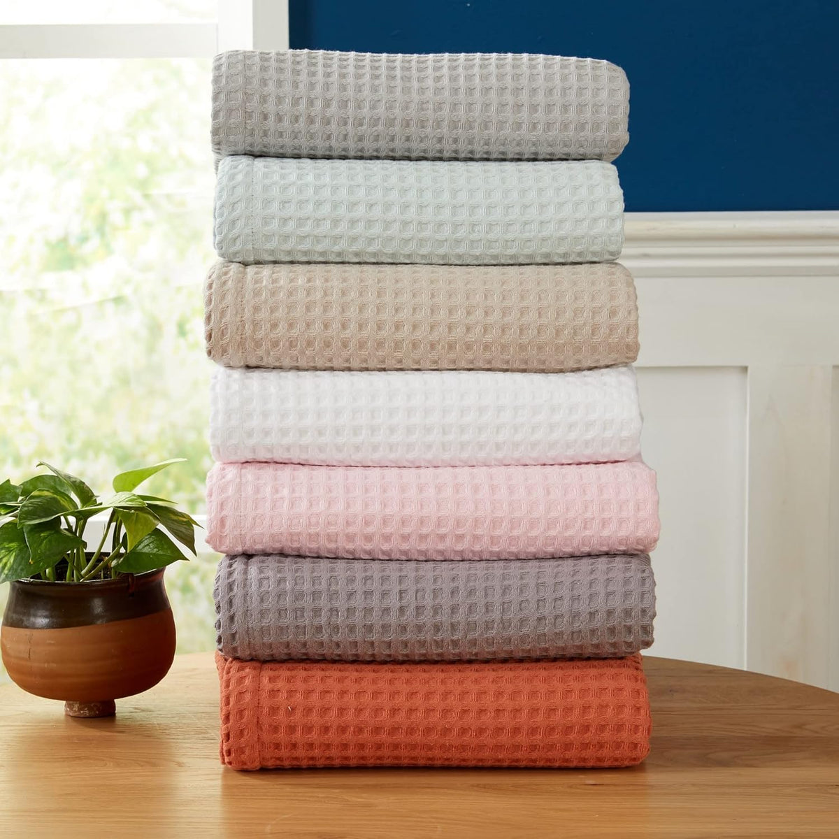 100% Cotton Waffle Weave Bed Blanket | Soft, Breathable, and Lightweight Blanket for All-Season | Perfect for Layering | Brielle Collection (Full/Queen, Charcoal)