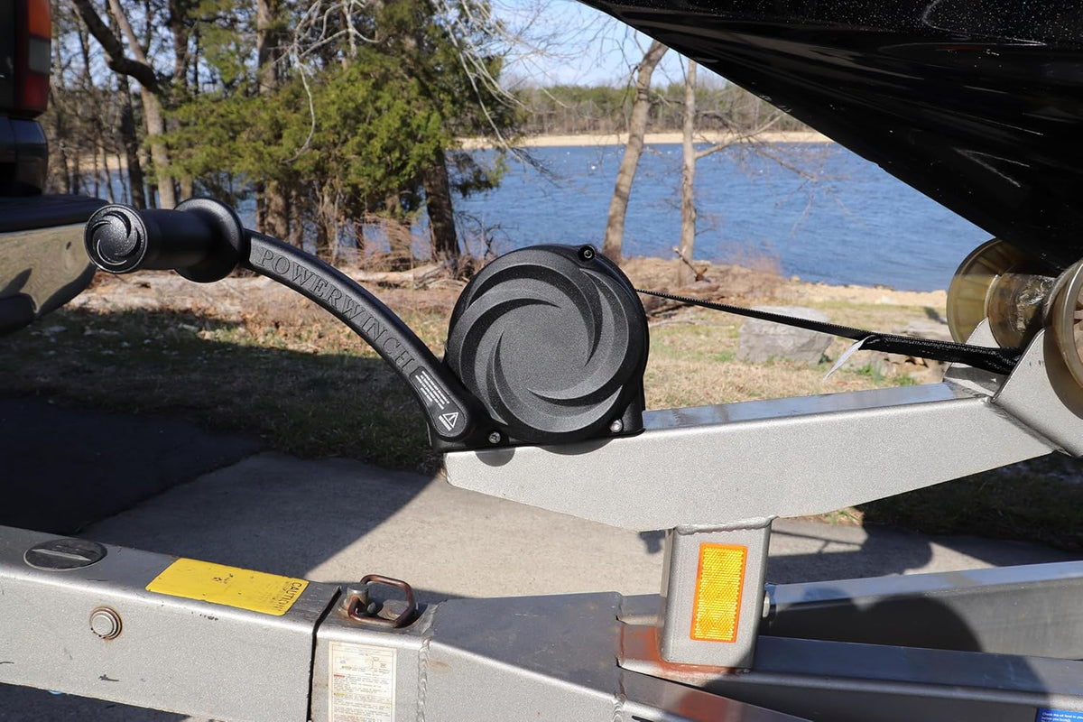 Powerwinch Premier Series 2000 Manual Trailer Winch for Boat Trailers, 2000 lb Capacity, Fully Assembled, Die Cast Aluminum Housing, 20' Strap, Easiest Operation on The Market, 4.75:1 Gear Ratio.