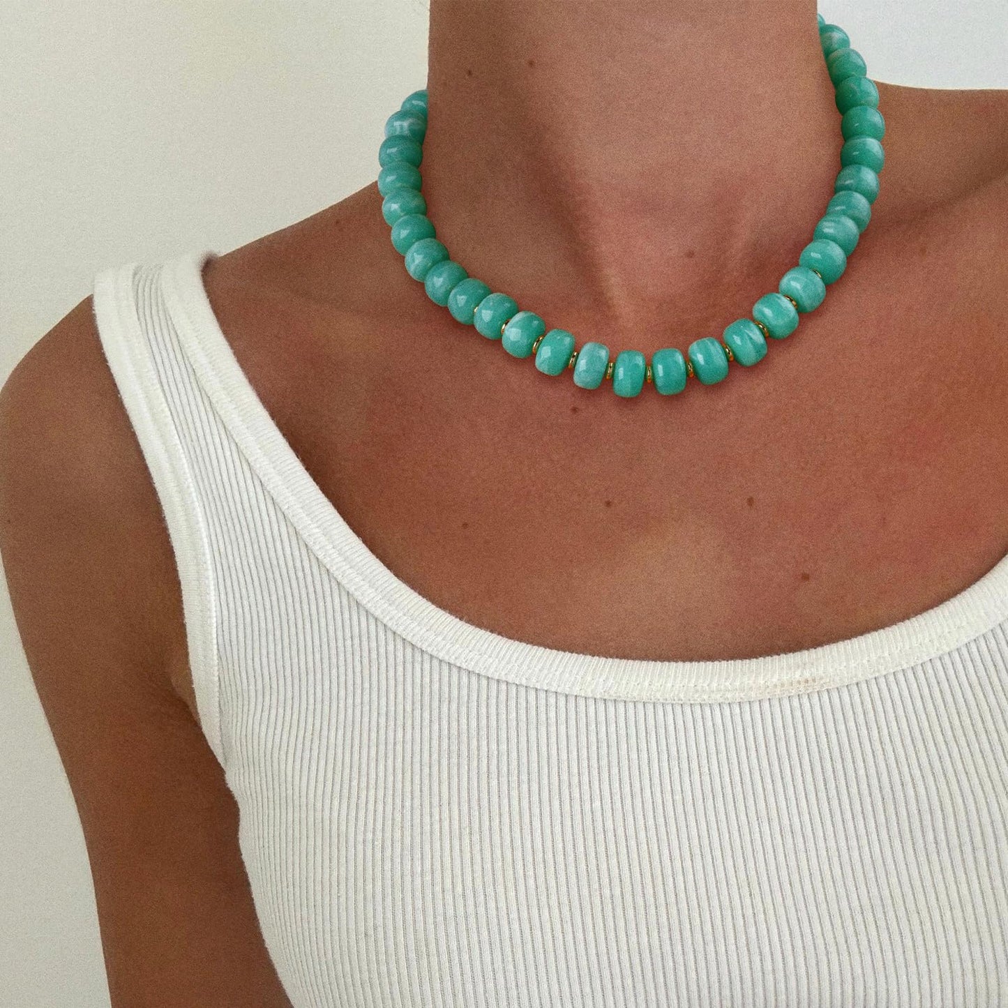 HolidayQbee Beaded necklace for Women Boho Bead Chunky Necklace Big Mint Green Bead Necklace Fashion Trendy Summer Colorful Resin Beaded Necklaces Jewelry Gifts