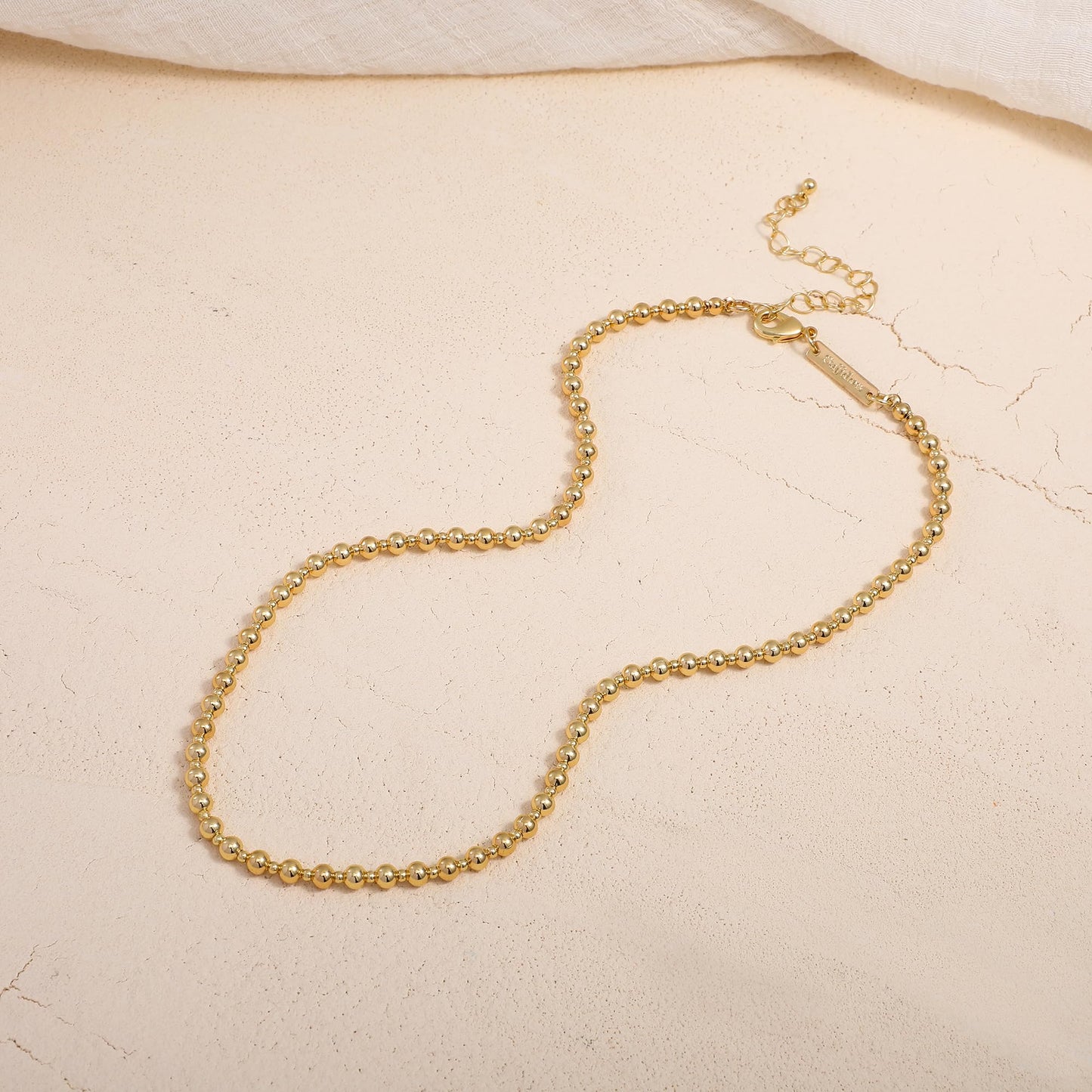 Sajidos Gold Plated Plastic Beaded Necklaces for Women 14K Gold Plated Bead Chunky Heart Charm Pendant Necklace Handmade Trend Fashion Jewelry Gifts
