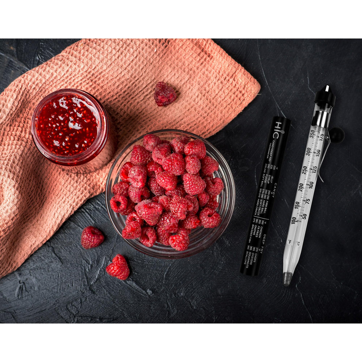 HIC Kitchen Roasting Deep Fry Candy Jelly Thermometer, Easy-Read Glass Tube with Protective Sheath and Temperature Guide