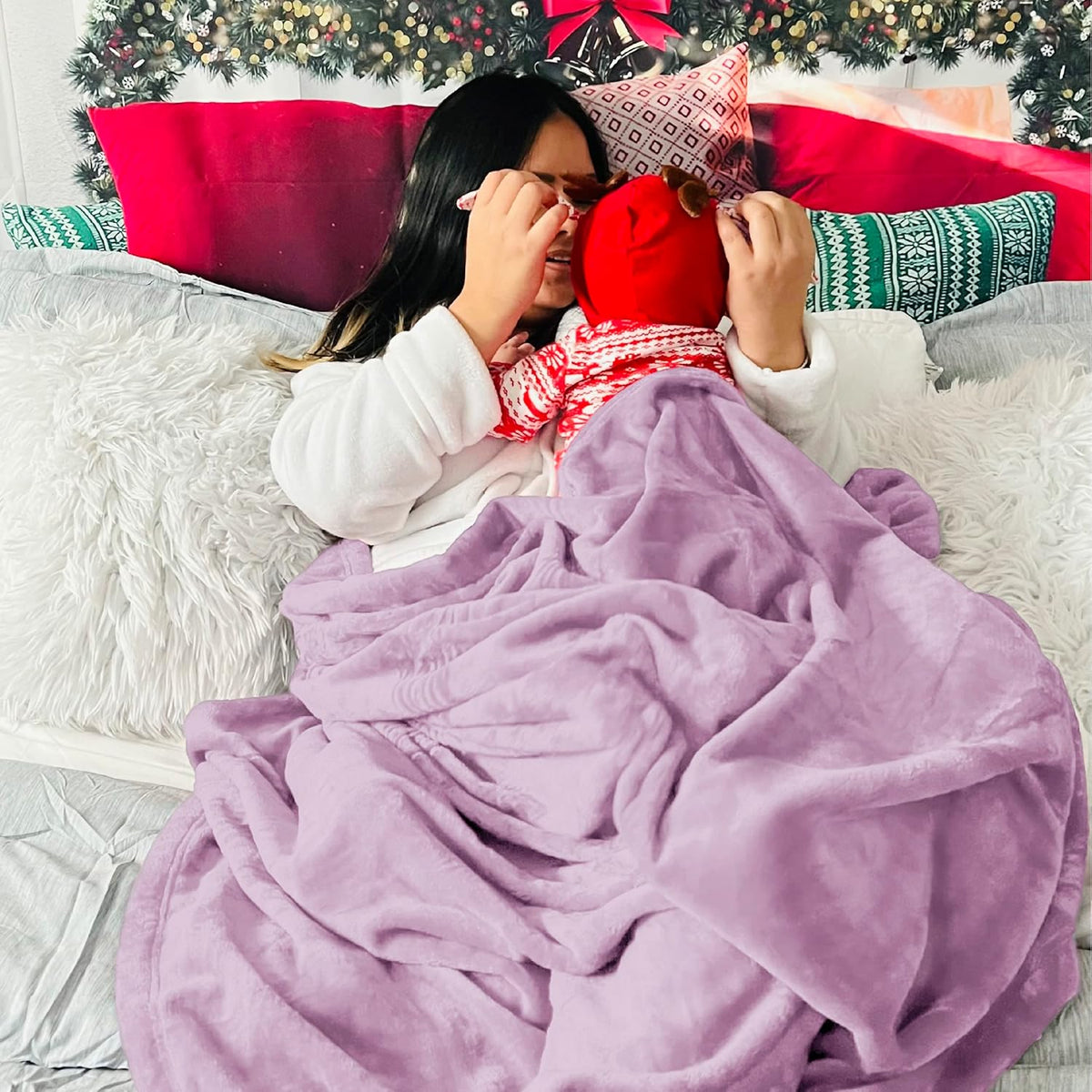 Bedsure Fleece Throw XL Blanket Light Purple - 300GSM Soft Lightweight Plush Cozy Blankets for Bed, Sofa, Couch, Travel, Camping, 50x70 inches