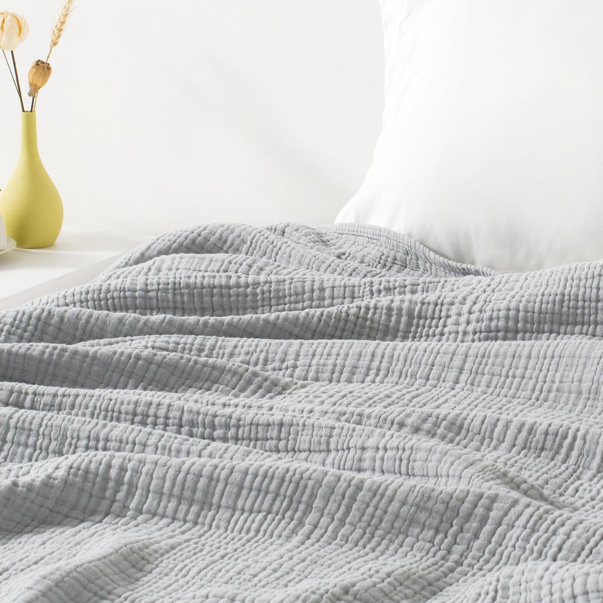 Carriediosa 100% Cotton Muslin Throw Blanket 108" X 90" King Size，4-Layers Summer Gauze Throws for Bed Couch，Soft Lightweight Breathable Linen Blankets Bedspread for Adults All Season，Grey