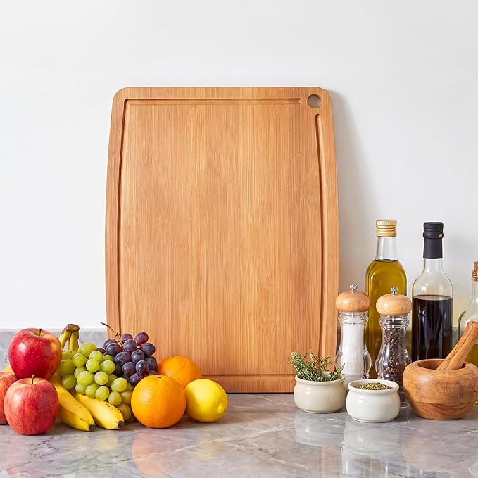 Bamboo Cutting Boards for Kitchen Set of 2, Carbonized Wood Cutting Board Set with Deep Juice Groove for Chopping Meat, Vegetables, Fruits, Nuts, Lightweight & Durable, Ideal Kitchen Gift