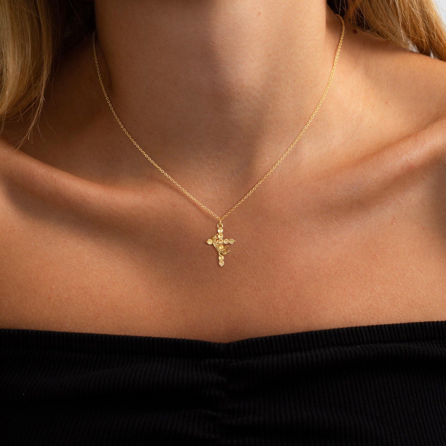 Robaice Birthstone Crown Cross Necklace for Women, Gold-Plated Christian Faith Necklace, Cross Jewelry Gift for Women, November Yellow Citrine Gift