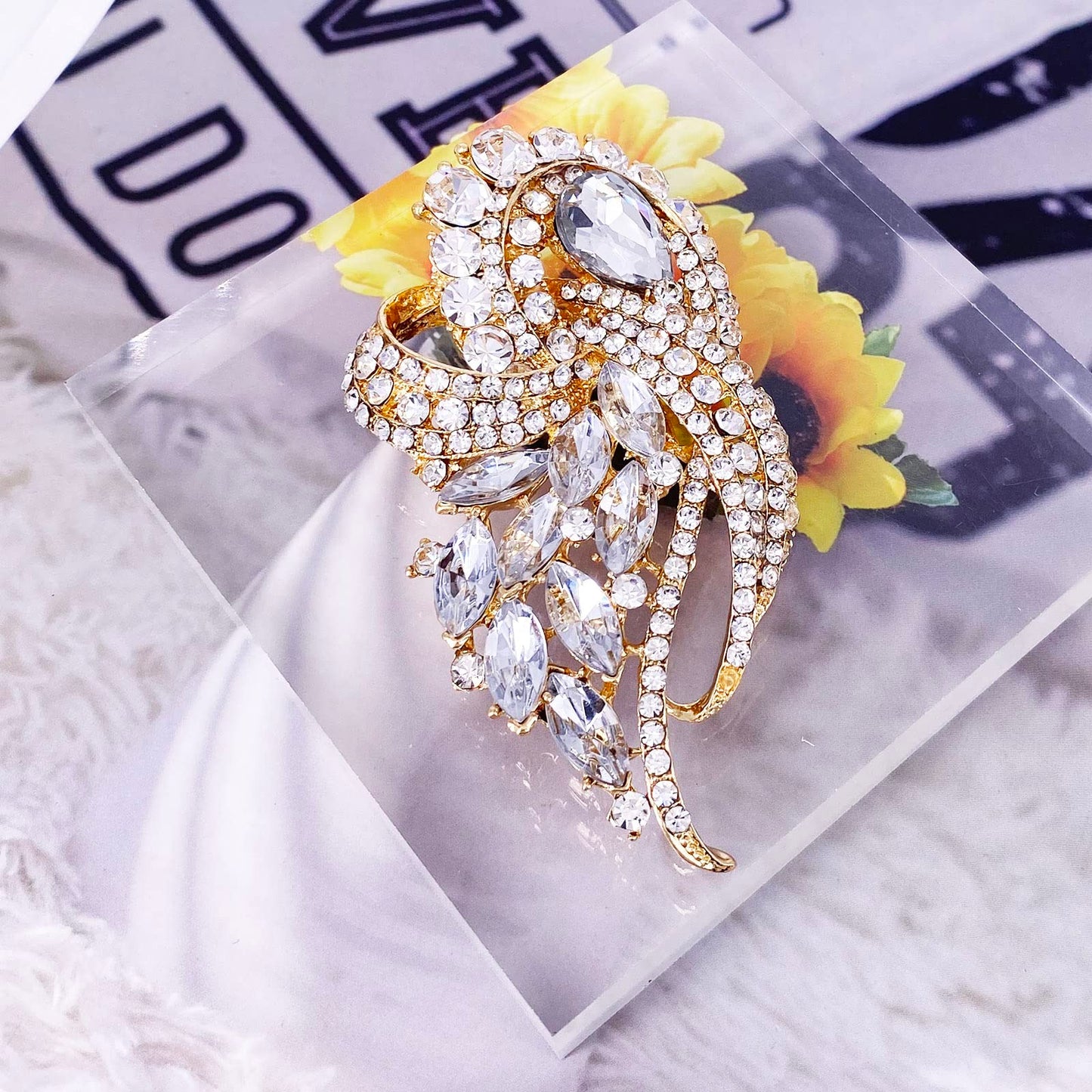 LAXPICOL Women's Vintage Clear Austrian Crystal Elegant Flower Bouquet Wing Brooch Rose-gold Tone