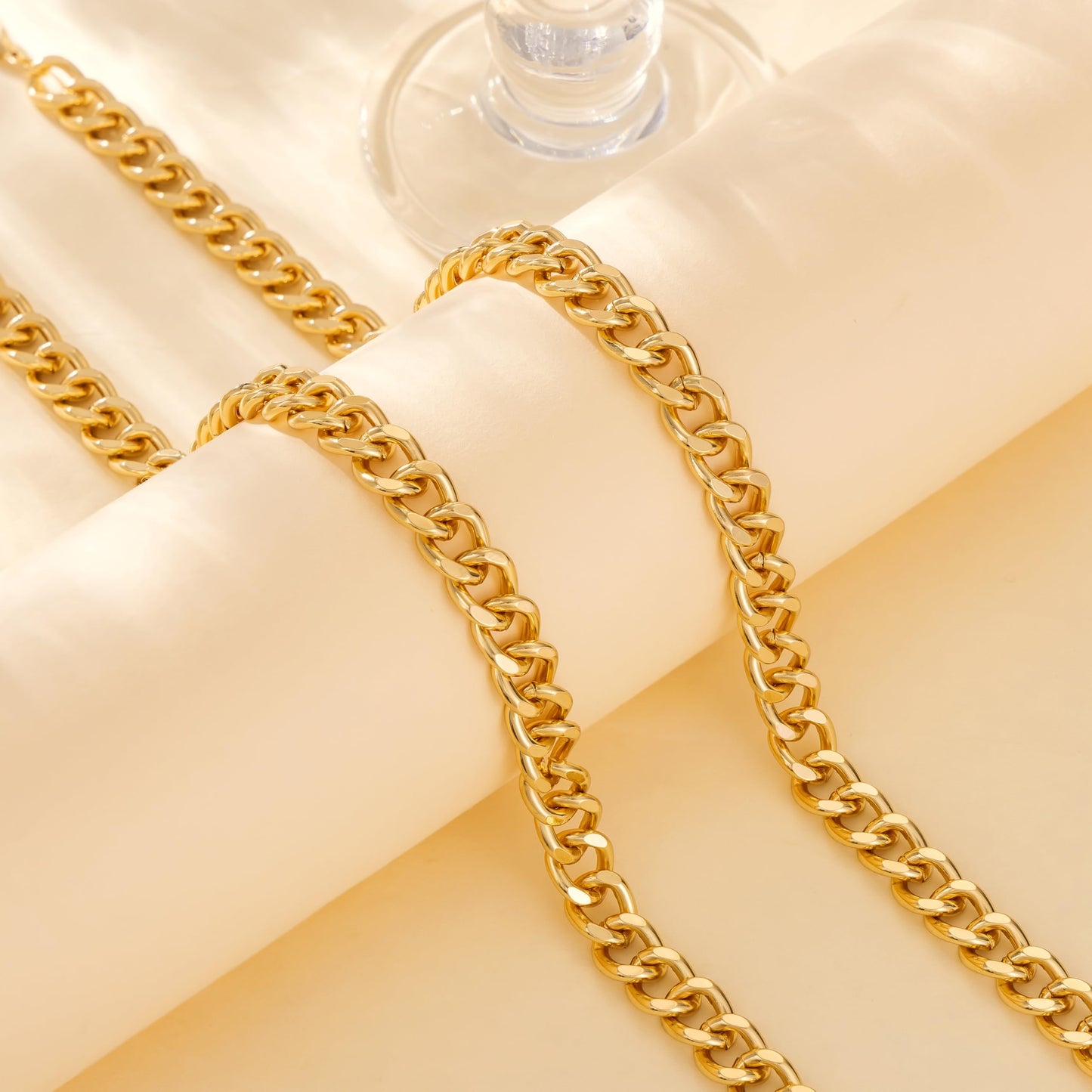 CHESKY Waist Chain for Women, Dainty 14K Gold Plated Body Chains Jewelry for Womens Waterproof Belly Chain Cute Gold Cuban Chain Belt Gold Fall Jewelry for Women Gifts
