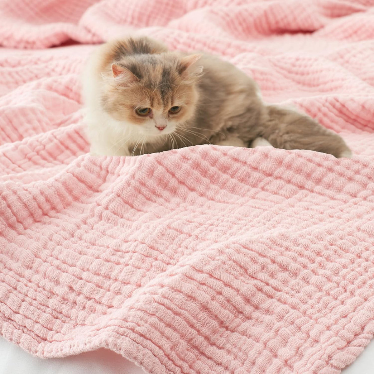 Carriediosa 100% Cotton Muslin Throw Blanket 70" X 80" Twin Size，4-Layers Summer Gauze Throws for Bed Couch，Soft Lightweight Breathable Linen Blankets Bedspread for Adults All Season，Dusty Pink