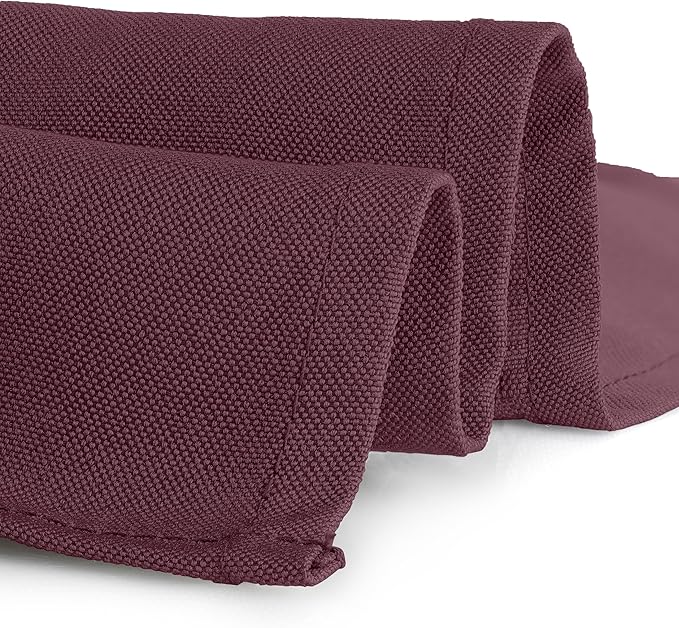 Gee Di Moda Rectangle Tablecloth - 90 x 132 Inch Burgundy Table Cloth for 6 Foot Table with Floor-Length Drop - Heavy Duty Washable Fabric - 6 Ft Buffet Table, Holiday Party, Wedding & Baby Shower