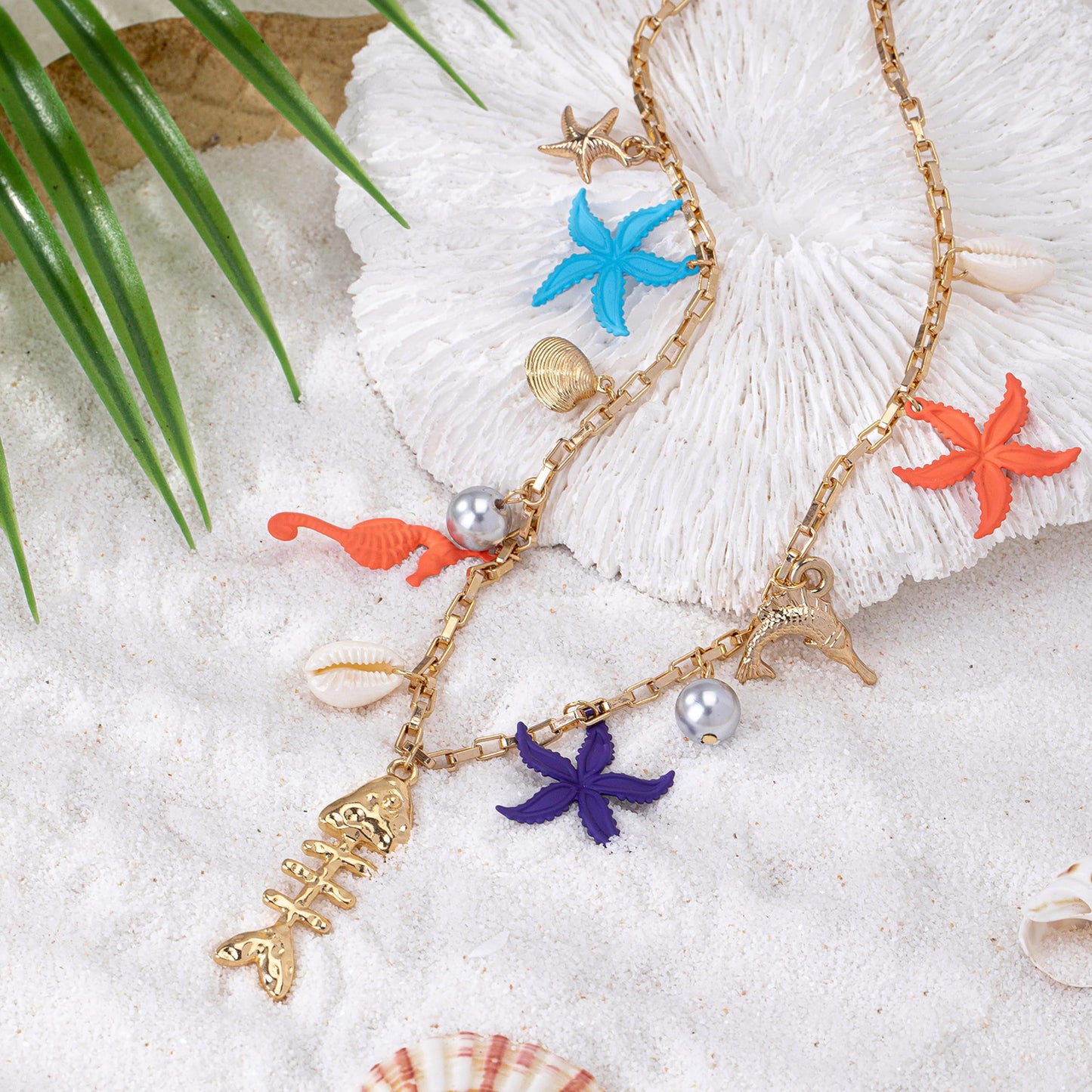 Gold Fish Charm Necklace for Women Shell Starfish Dolphin Seahorse Fishbone Pearl Seashell Pendant Necklace Fashion Trendy Chic Ocean Beach Summer Holiday Jewelry (Multicolour)