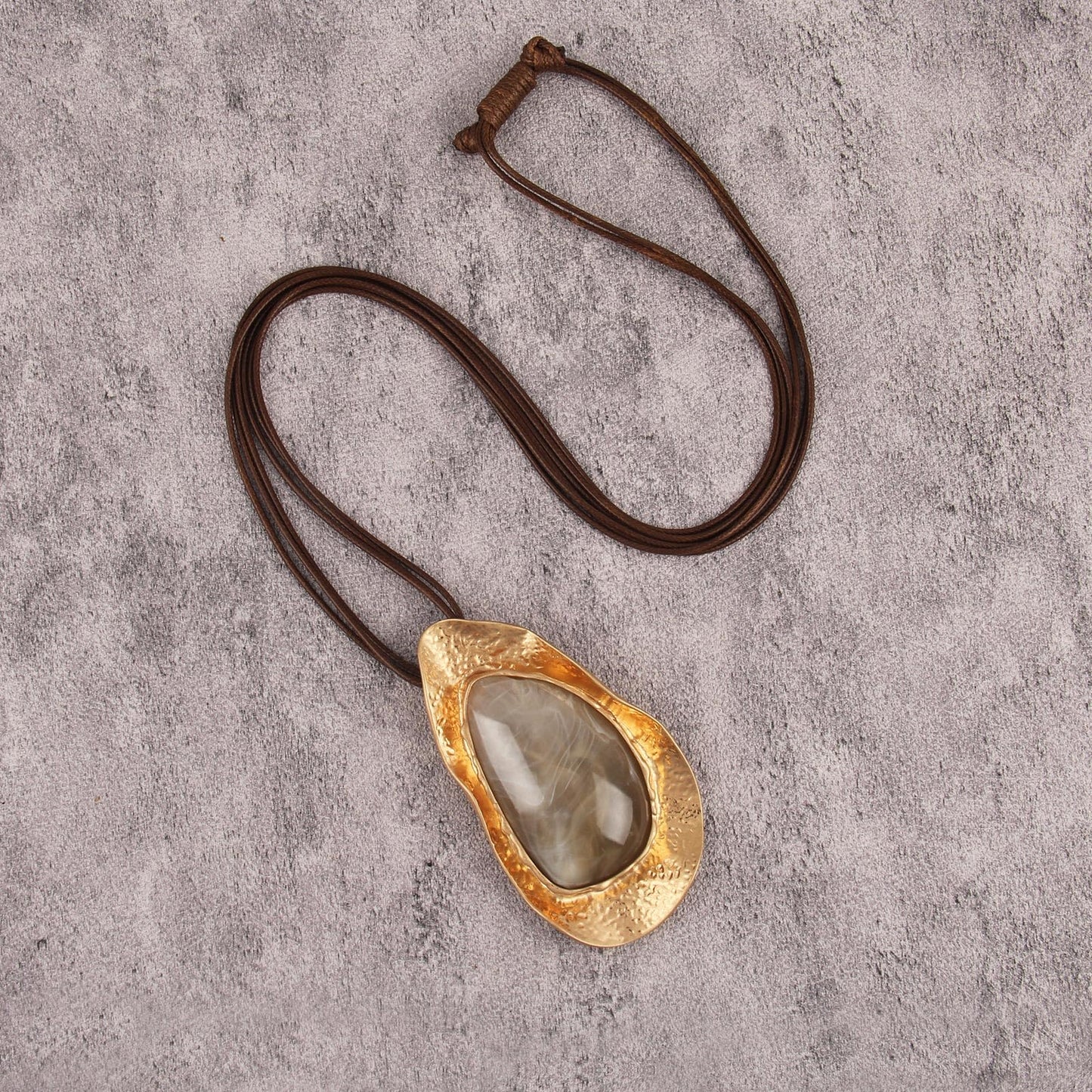 joymiao Vintage Necklace Boho Chunky Necklace for Women Long Pendant Necklace with Large Chunky Pendant Hippie Bohemian jewelry