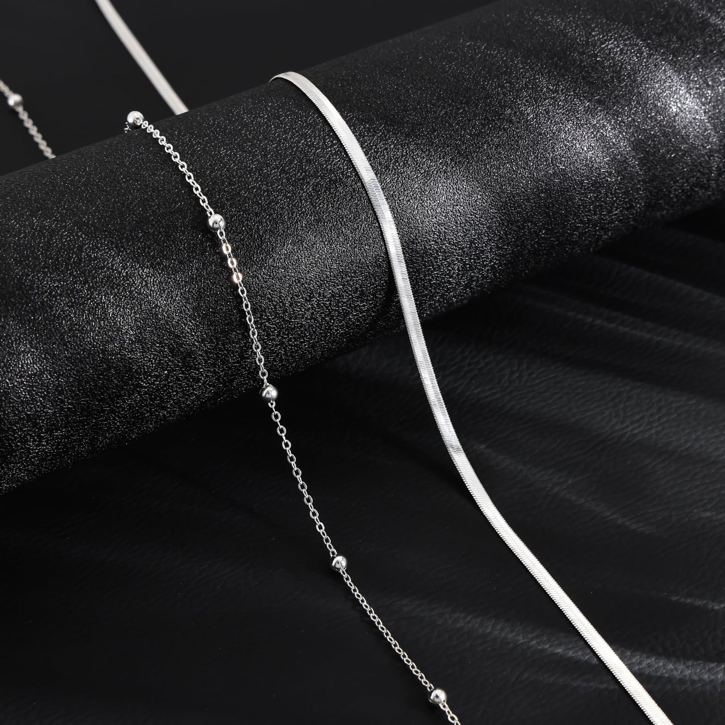 Risamil Waist Beads for Women, Silver Plated Waist Chain SIlver Chain Belts for Women Dainty Beach Silver Accessories for Womens Cute Body Chain Belly Snake Chain Body Beach Jewelry for Womens Gifts