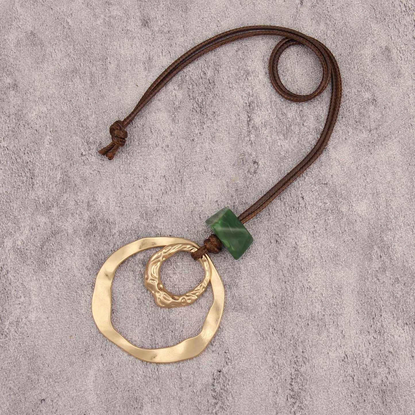 joymiao Bohemian Necklace Women Chunky Long Necklaces with Large Gold Pendant Vintage Boho Jewelry Hippie Choker Necklace for Women