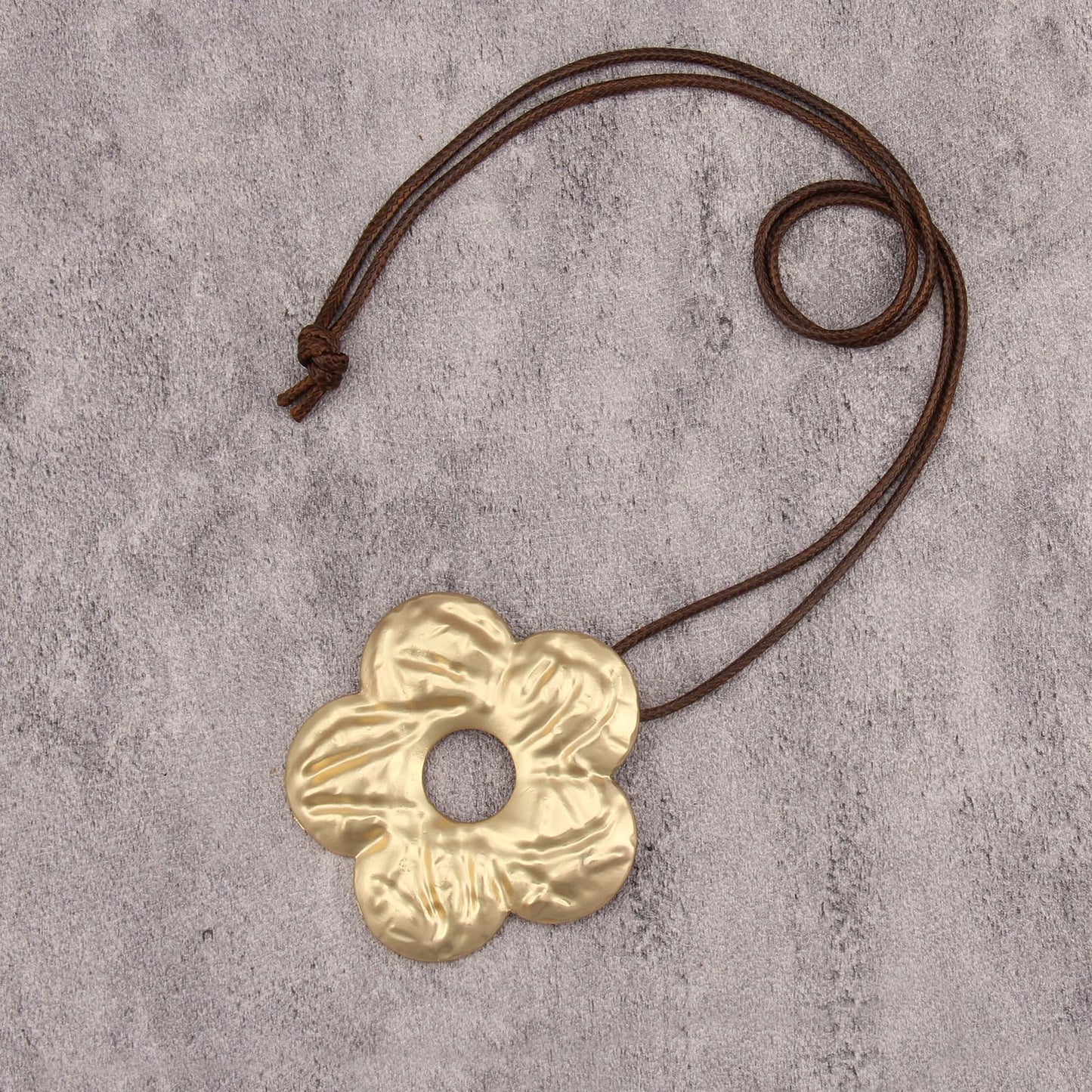 joymiao Vintage Necklace for Women Long Chunky Boho Pendant Necklace with Gold Flower Charm Hippie Statement Jewelry