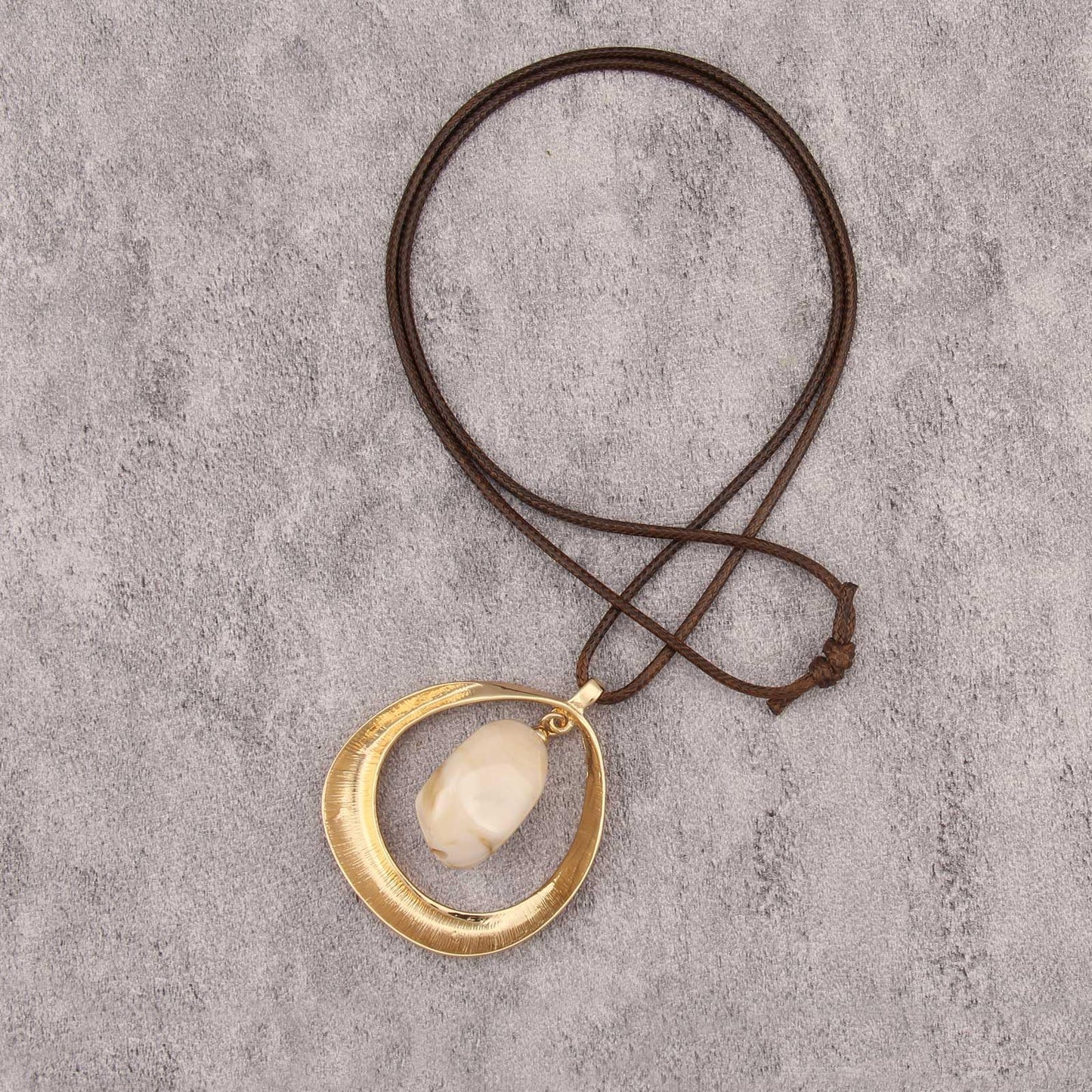 joymiao Boho Pendant Necklace for Women Vintage Long Chunky Bohemian Choker Necklace with Large Gold Pendant and White Stone