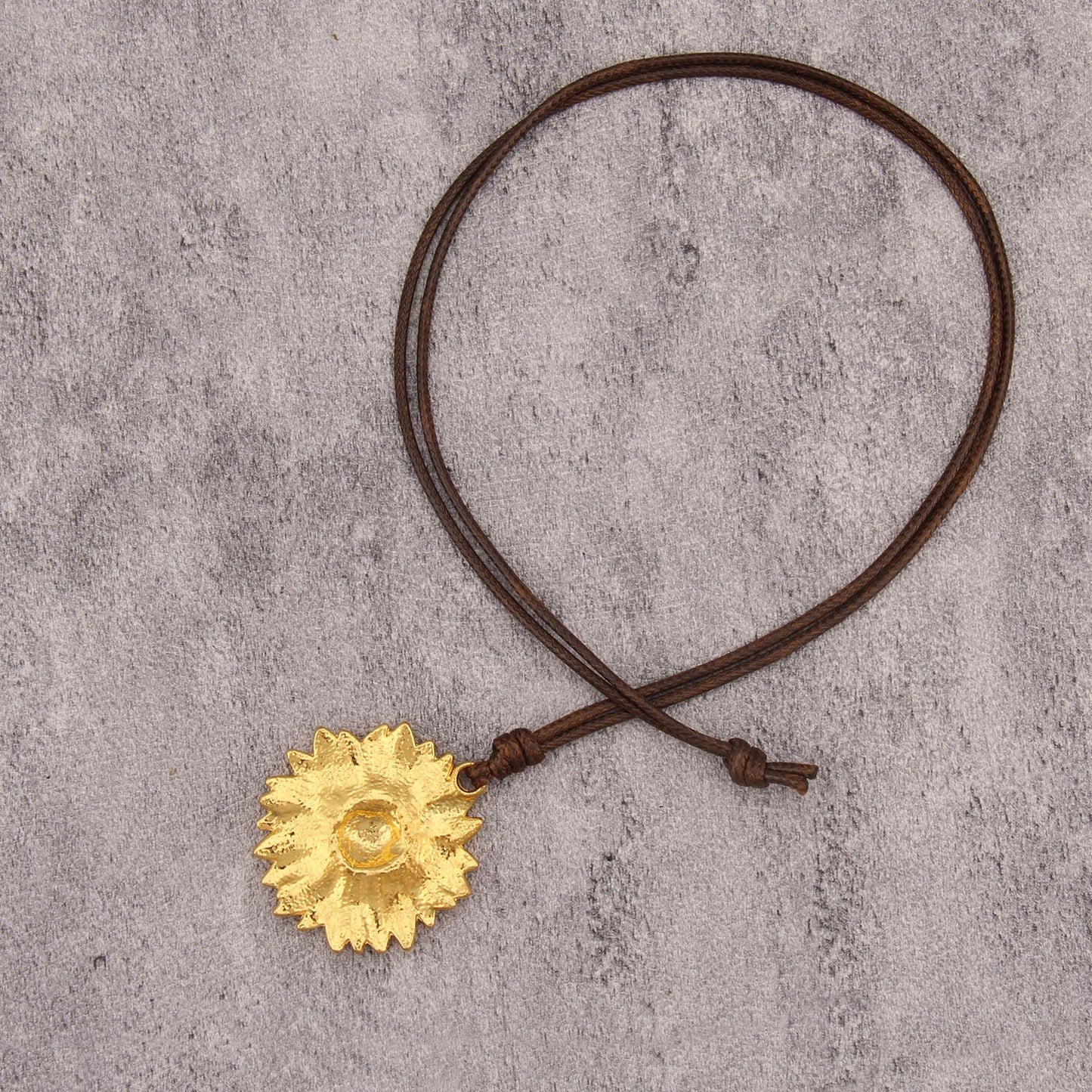joymiao Long Chunky Necklaces for Women Vintage Necklace Sunflower Pendant Boho Style Choker Hippie Statement Necklace